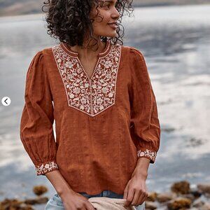 Garnet Hill Marilis Embroidered Blouse size M